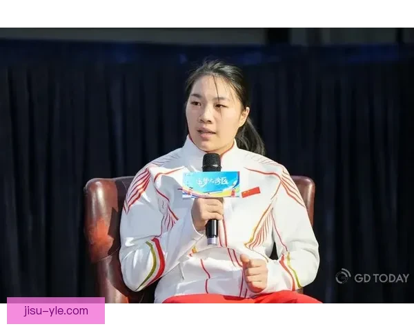 无碍追梦！巴西独臂乒乓女将 奥运和残奥双作战